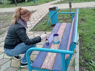 покраска скамейки